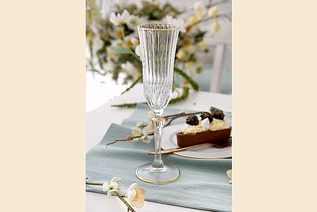 Eleganckie kieliszki do szampana 180ml ze złotym paskiem ADAGIO GOLD-ADGA