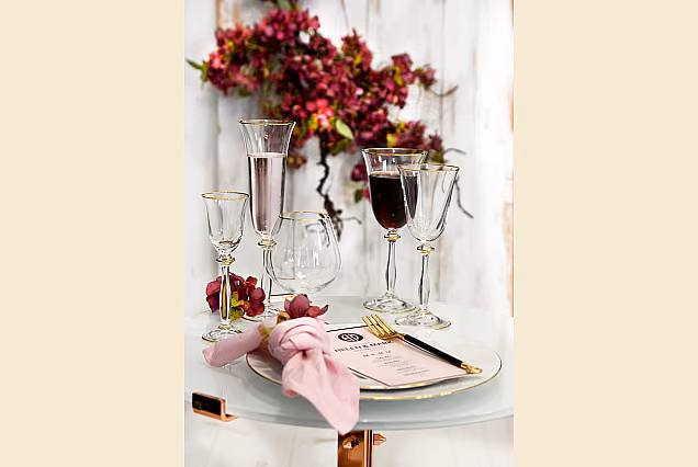 Eleganckie kieliszki do likieru New York-NYD
